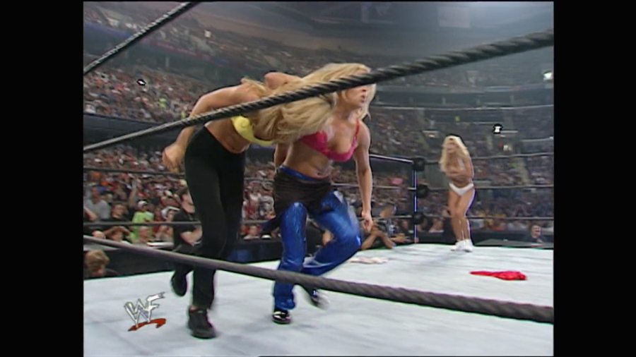 WWE_Invasion_2001_Stacy_Torrie_vs_Lita_Trish_mp4_000634724.jpg