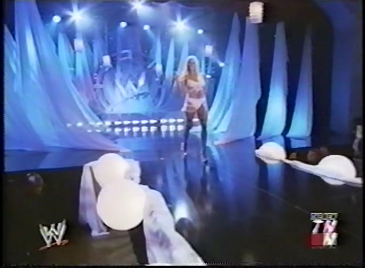 2002-06-29b_-_WWE_Divas_Undressed_1569.jpg