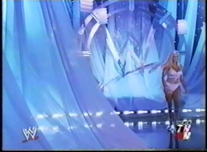 2002-06-29b_-_WWE_Divas_Undressed_1617.jpg