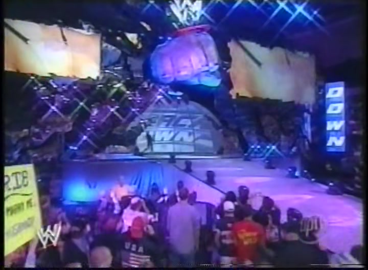 2002-11-12_-_WWE_Super_Tuesday_3753.jpg