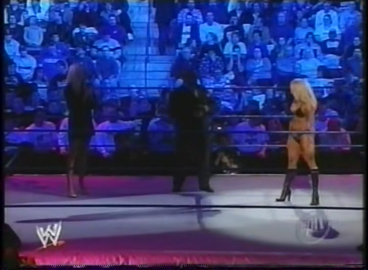 2002-11-12_-_WWE_Super_Tuesday_4182.jpg