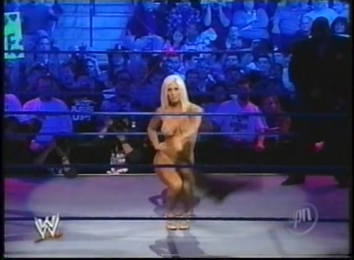 2002-11-12_-_WWE_Super_Tuesday_4280.jpg