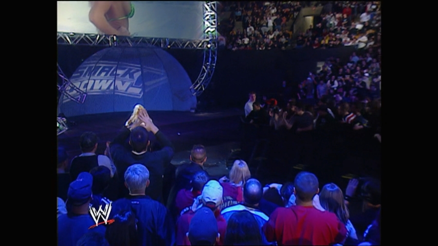 WWE_Royal_Rumble_2003_Dawn_vs_Torrie_mp4_000264748.jpg