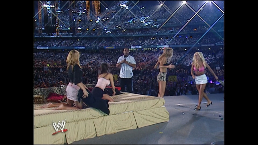 WWE_WrestleMania_19_mp4_006110100.jpg