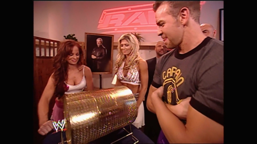 WWE_Royal_Rumble_2005_mp4_003299566.jpg