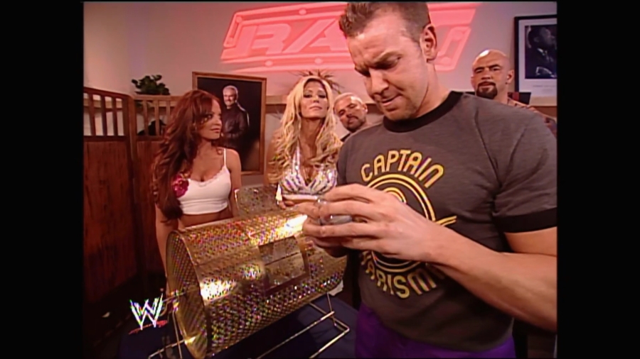 WWE_Royal_Rumble_2005_mp4_003310066.jpg