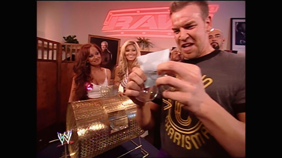 WWE_Royal_Rumble_2005_mp4_003316233.jpg