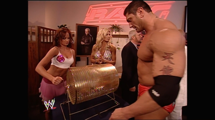 WWE_Royal_Rumble_2005_mp4_004639633.jpg