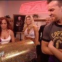 WWE_Royal_Rumble_2005_mp4_003298866.jpg