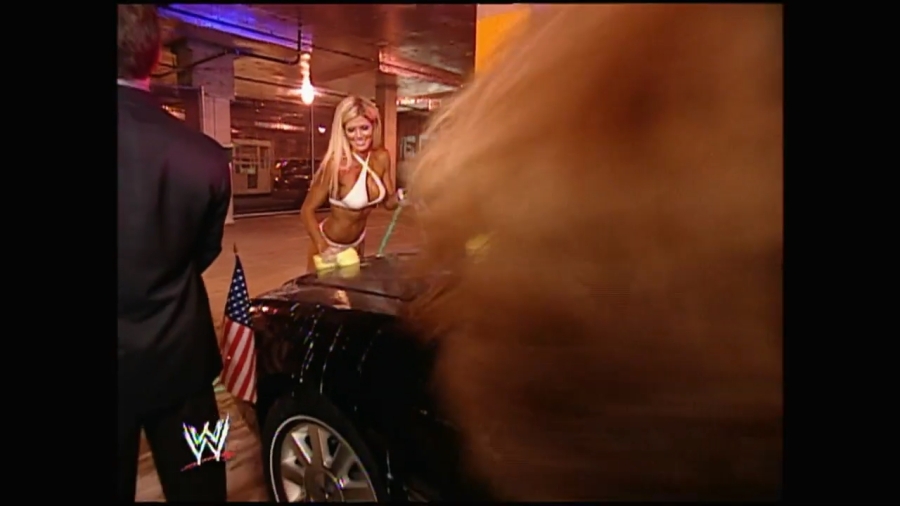 WWE_Summerslam_2005_Divas_Backstage_Carwash_Segment_mp4_000007907.jpg