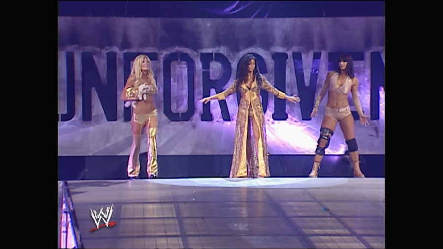 WWE_Unforgiven_2005_Ashley_Trish_vs_Torrie_Victoria_mp4_000017991.jpg