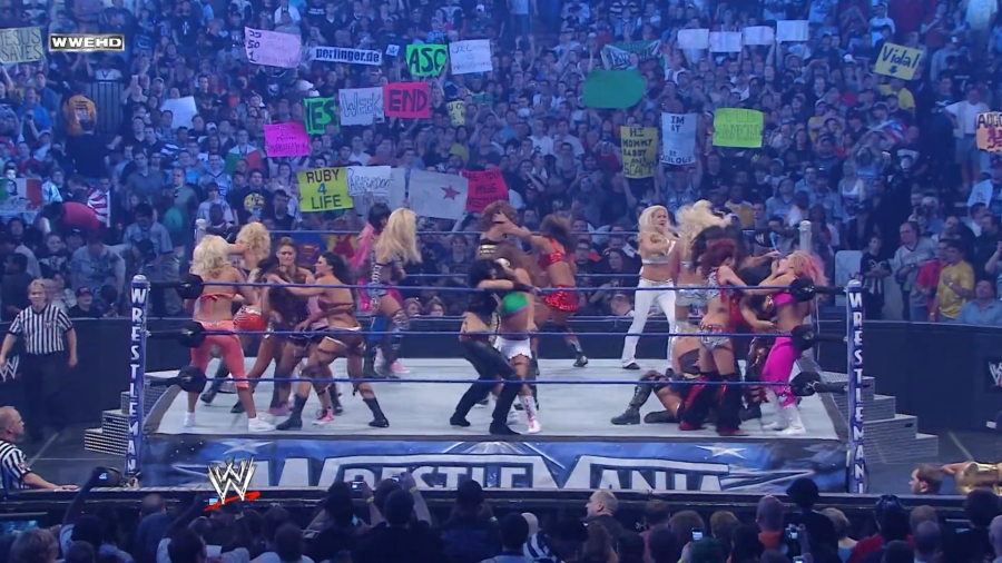 WWE_WrestleMania_25-video_ts_002506066.jpg