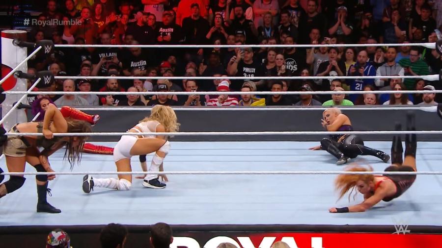 RoyalRumble2018_mp4_011885151.jpg