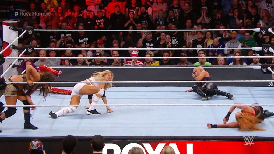 RoyalRumble2018_mp4_011885418.jpg