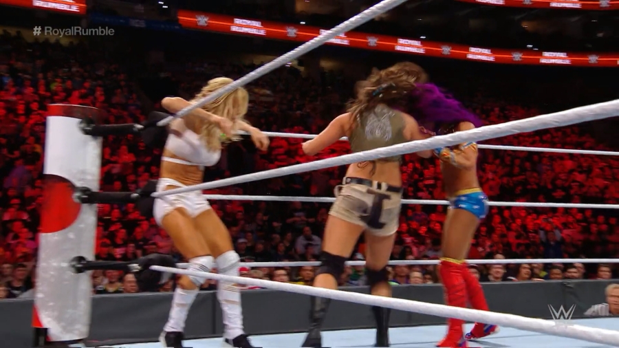 RoyalRumble2018_mp4_011902625.jpg