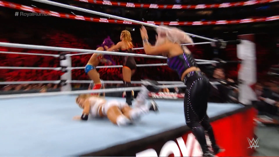 RoyalRumble2018_mp4_011938461.jpg