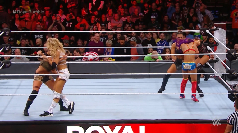 RoyalRumble2018_mp4_011984420.jpg