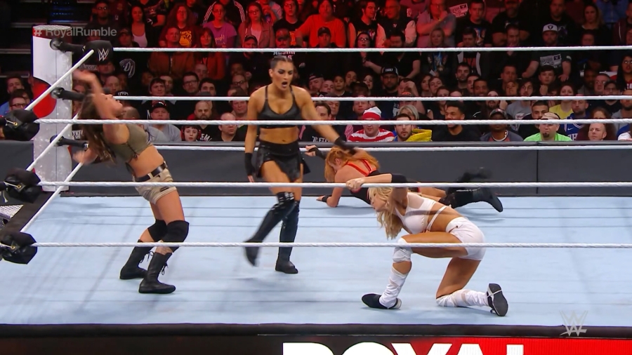 RoyalRumble2018_mp4_012009254.jpg