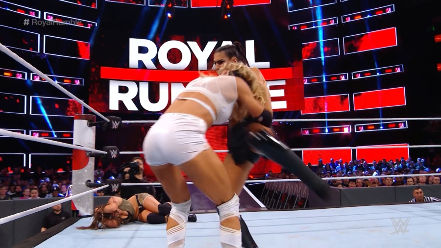 RoyalRumble2018_mp4_012013657.jpg