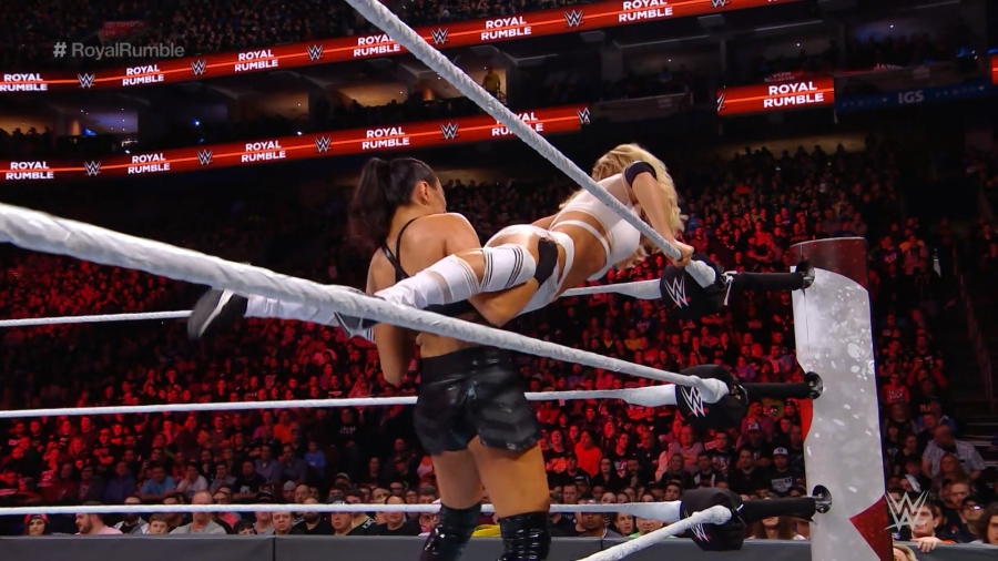 RoyalRumble2018_mp4_012022753.jpg