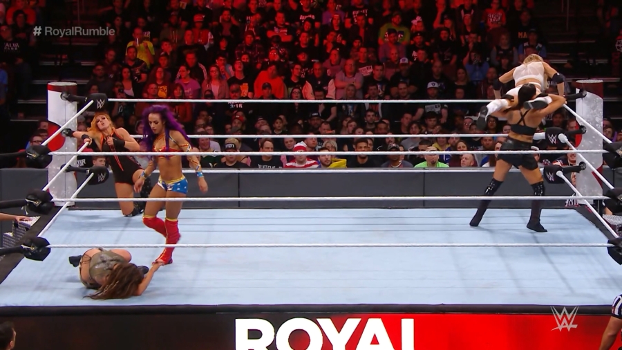 RoyalRumble2018_mp4_012025003.jpg