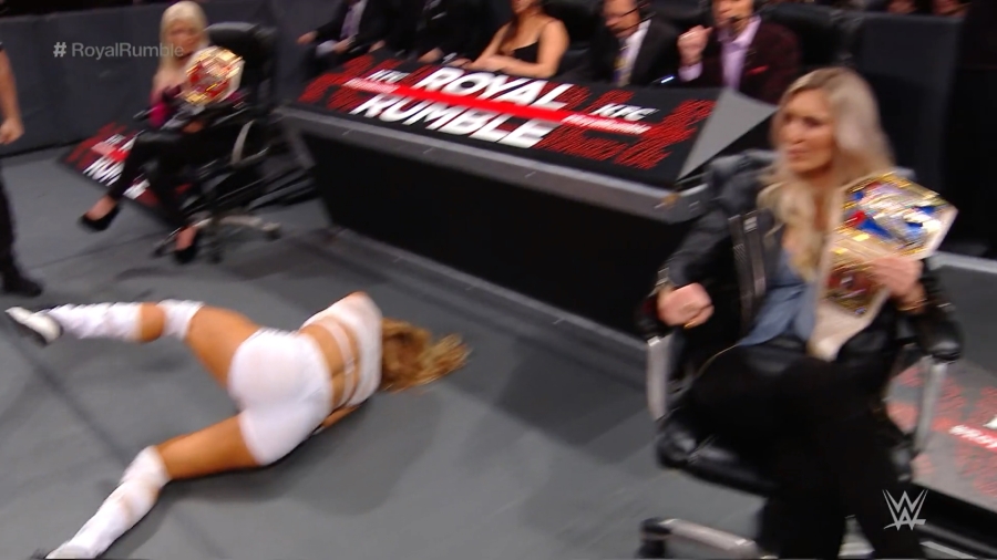 RoyalRumble2018_mp4_012031630.jpg