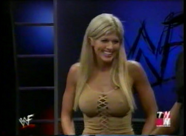 2001-09-22_-_WWF_Excess_mp4_001010568.jpg