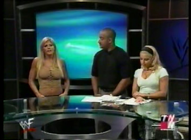 2001-09-22_-_WWF_Excess_mp4_001258423.jpg