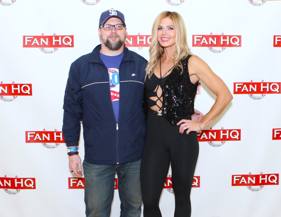 Torrie_Wilson_Fan_HQ_MAW_Event_28429.jpg