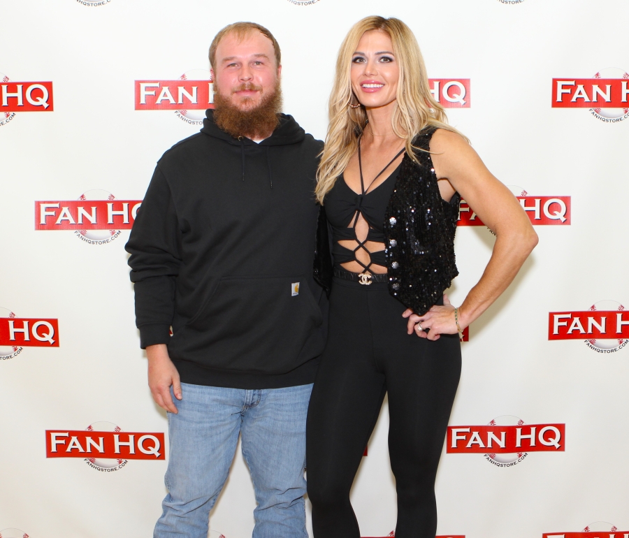 Torrie_Wilson_Fan_HQ_MAW_Event_28629.jpg