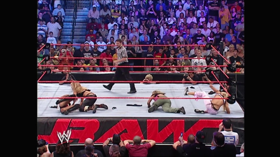 WWE00370.jpg