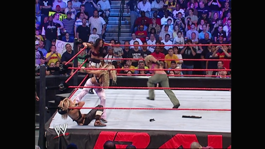 WWE00410.jpg